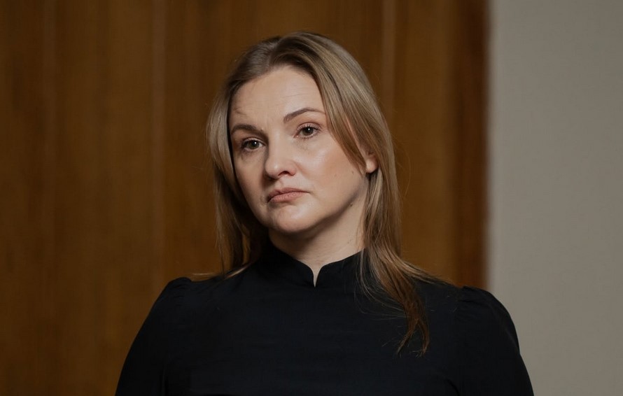 Арешт рахунків та блокування прав: в Україні розробляють законопроекти про обмеження для ухильців Арешт рахунків та блокування прав: в Україні розробляють законопроекти про обмеження для ухильців